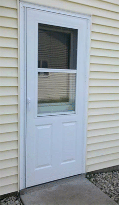storm door with cat door